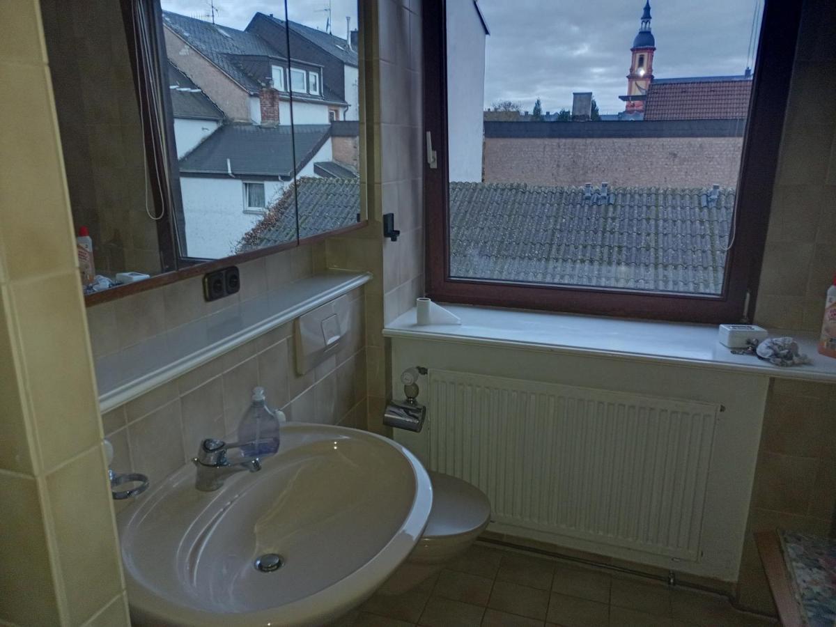 Zentrale Ferienwohnung Mit Blick Auf Die Paulinskirche Трир Екстериор снимка